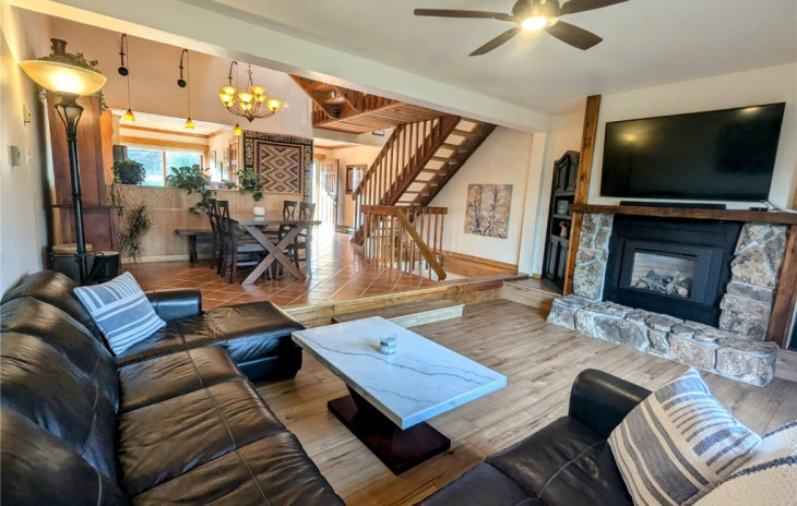 1117 Overlook Drive Photo
