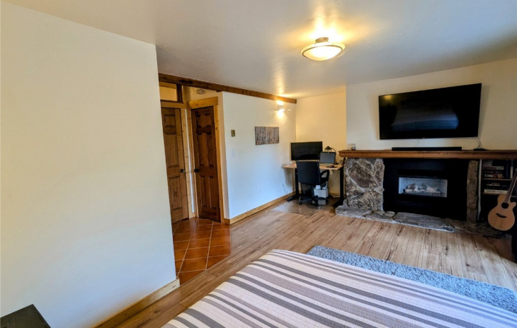 1117 Overlook Drive Photo