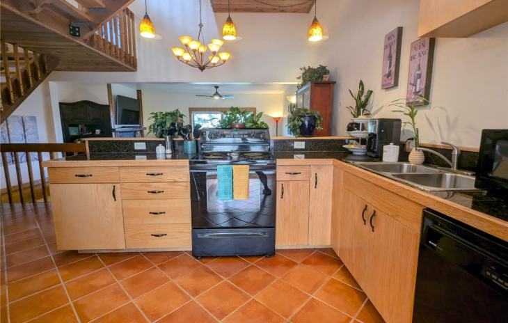 1117 Overlook Drive Photo