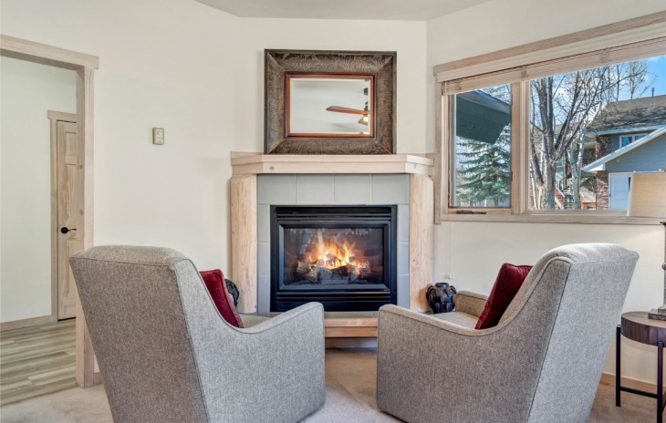 1675 Thistlebrook Lane Photo