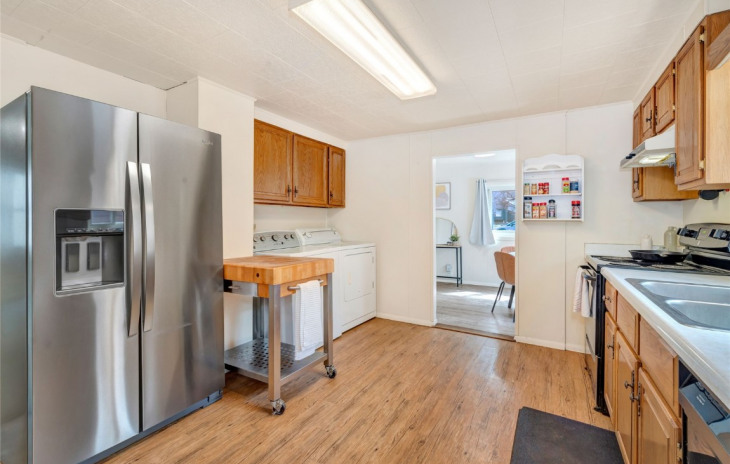 302 S Sharp Street Photo