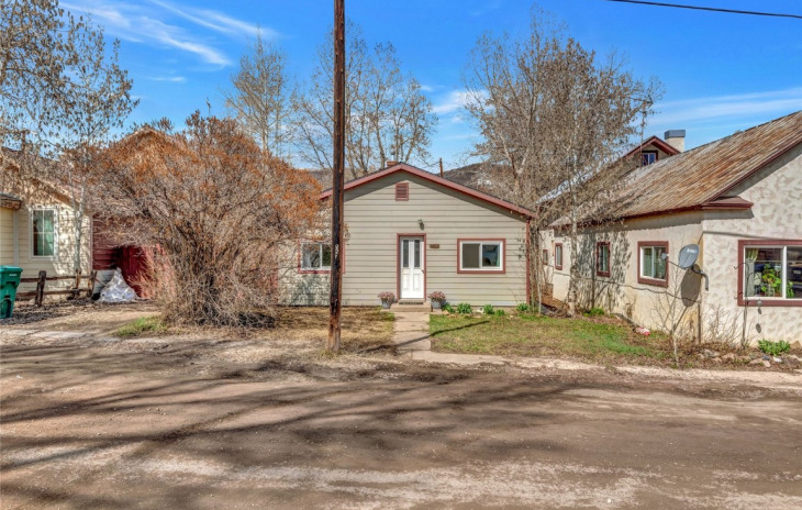 302 S Sharp Street Photo
