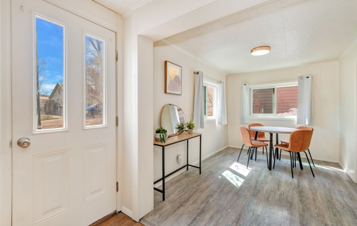 302 S Sharp Street Photo