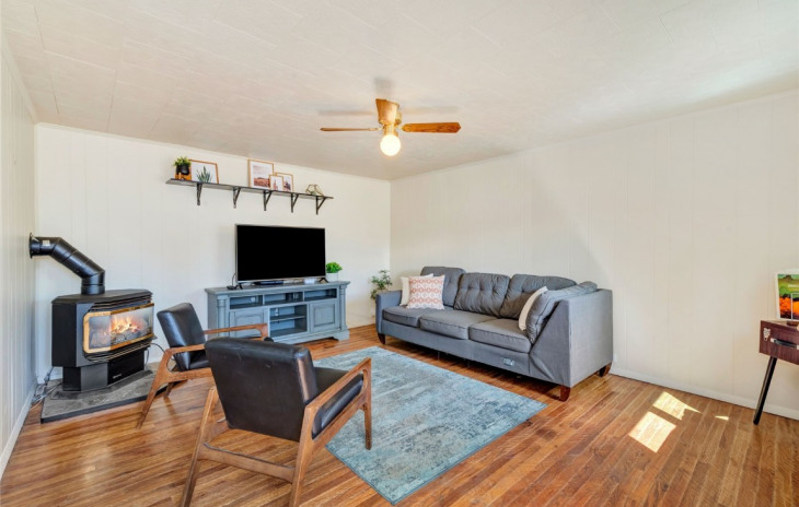 302 S Sharp Street Photo