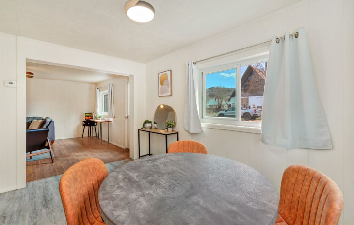 302 S Sharp Street Photo