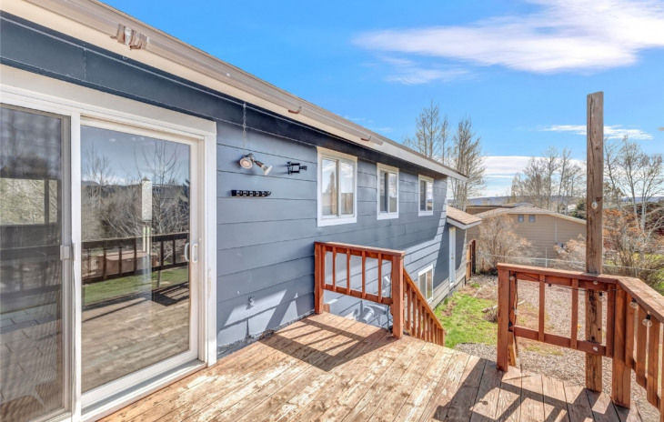 40521 Steamboat Drive Photo