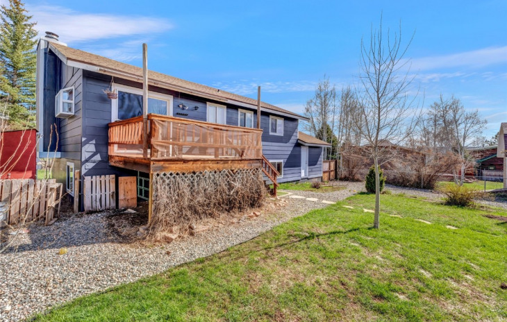 40521 Steamboat Drive Photo