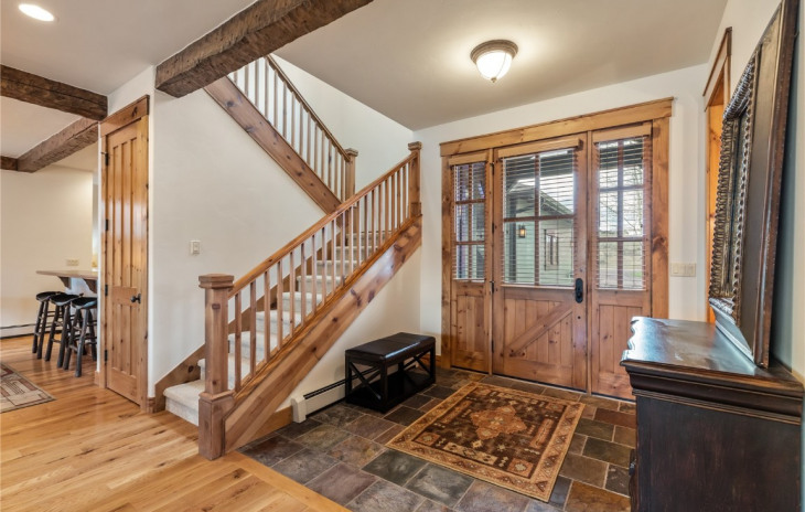 30435 Lakeshore Trail Photo