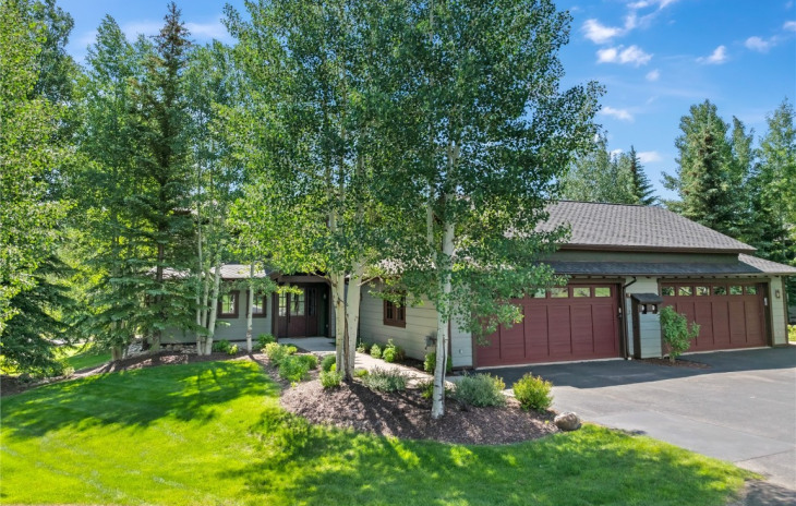 30435 Lakeshore Trail Photo