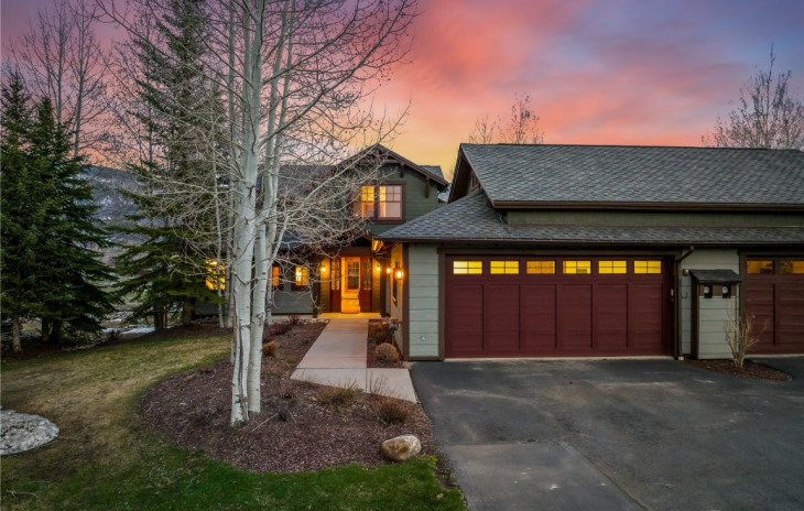 30435 Lakeshore Trail Photo