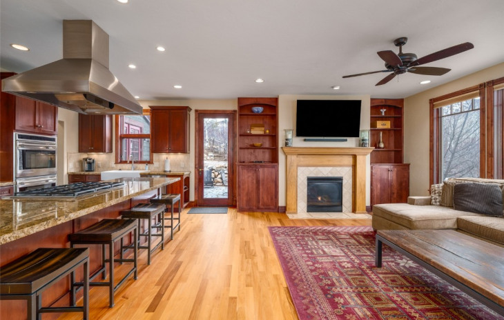 1520 Harwig Circle Photo