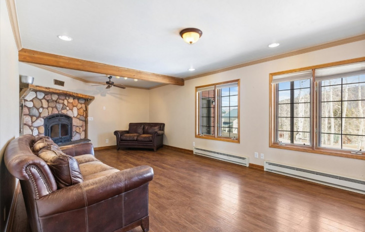 58005 Jupiter Place Photo