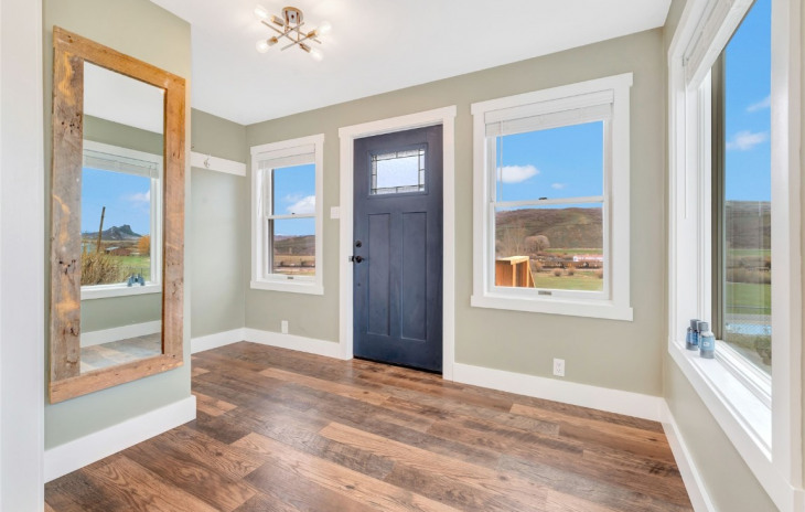 21410 3rd Avenue Photo