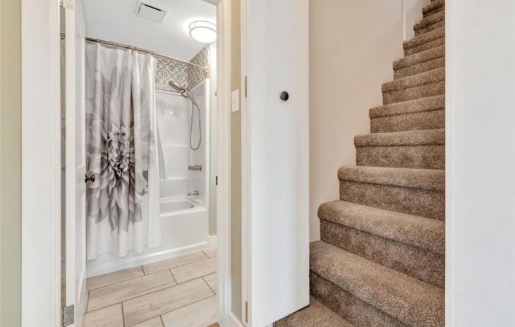 21410 3rd Avenue Photo
