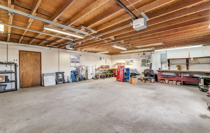 21410 3rd Avenue Photo