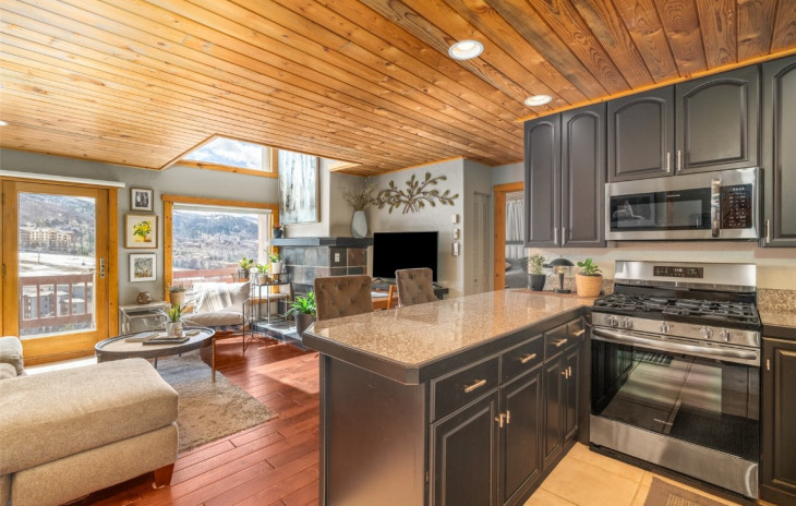 1800 Burgess Creek Road Photo
