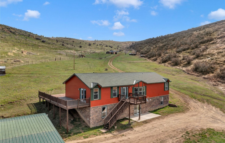 44500 County Road 76 Photo