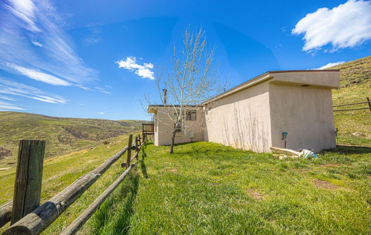44350 County Road 76 Photo