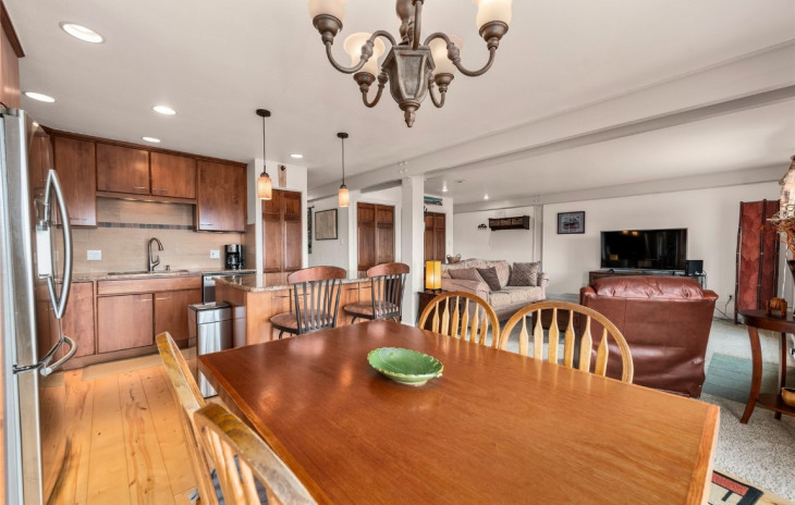 2626 Longthong Road Photo