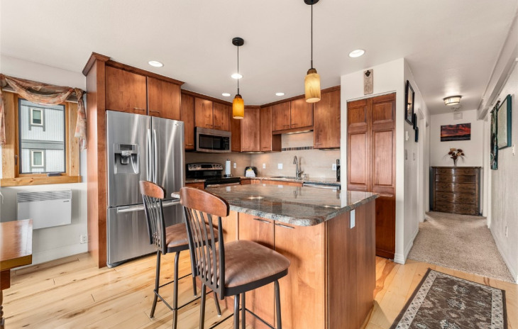 2626 Longthong Road Photo