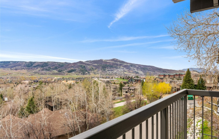 2626 Longthong Road Photo