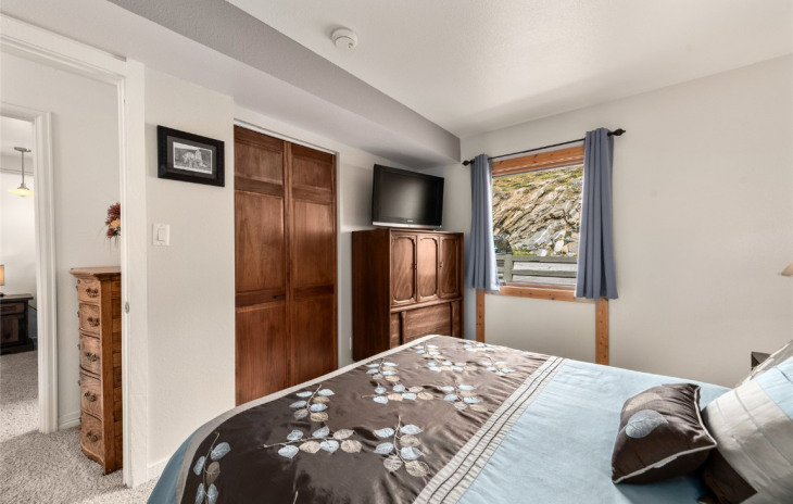 2626 Longthong Road Photo