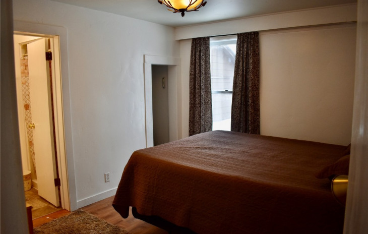 83 E 4th Street Photo