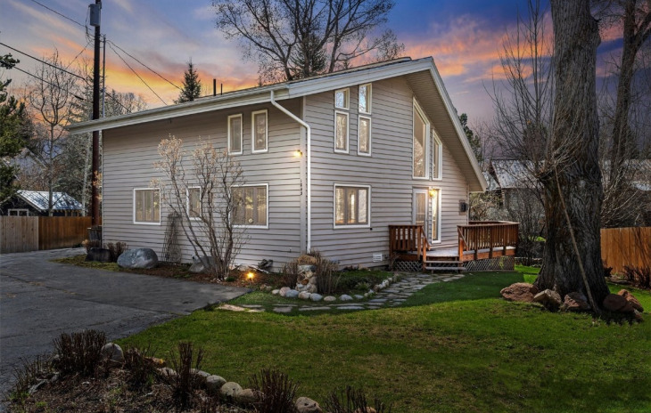 1043 Pine Street Photo