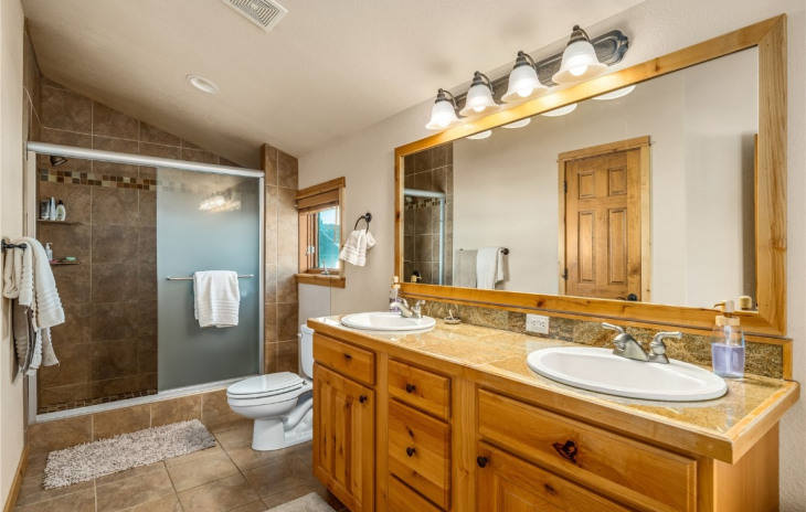 312 Parkview Drive Photo