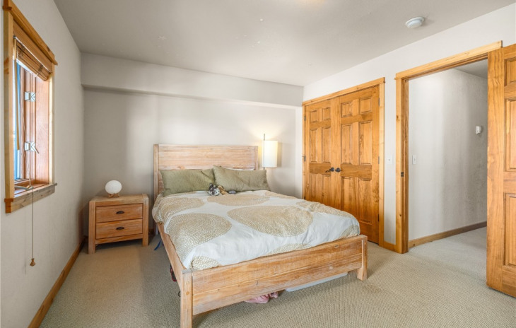 312 Parkview Drive Photo