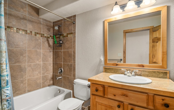 312 Parkview Drive Photo