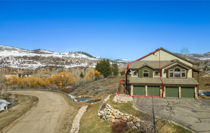 312 Parkview Drive Photo