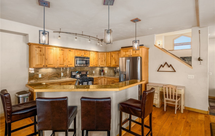 312 Parkview Drive Photo