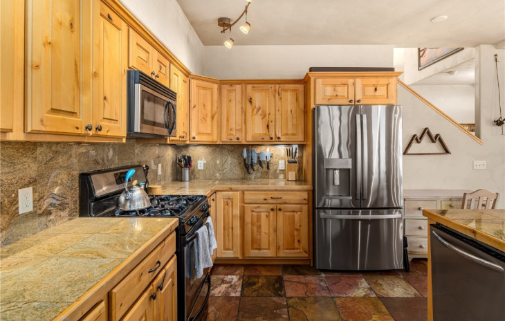 312 Parkview Drive Photo