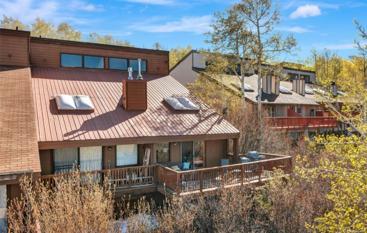 23055 Schussmark Trail Photo