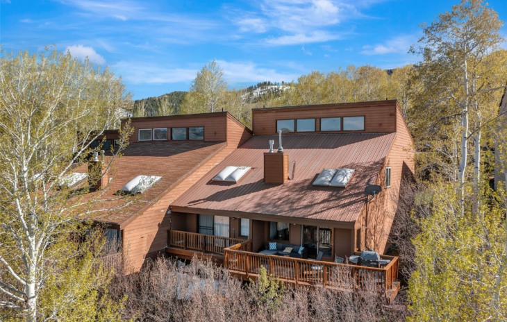 23055 Schussmark Trail Photo