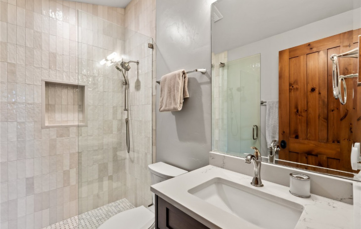 32775 Waters Edge Court Photo