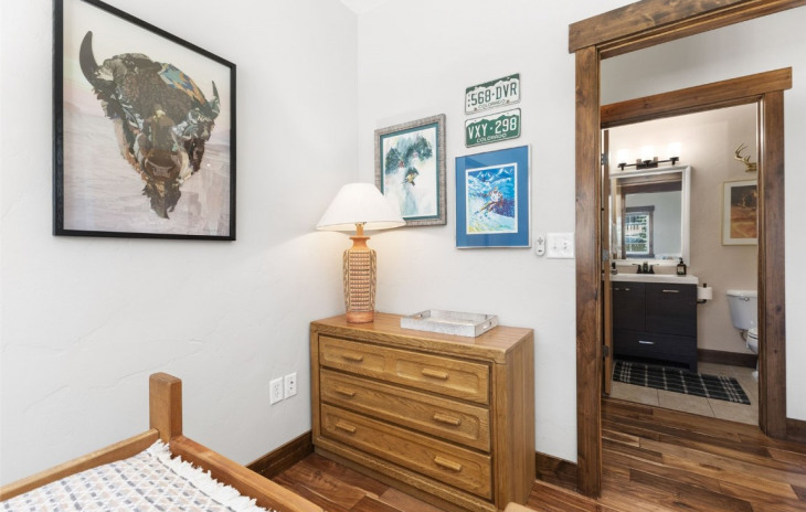 3330 Columbine Drive Photo