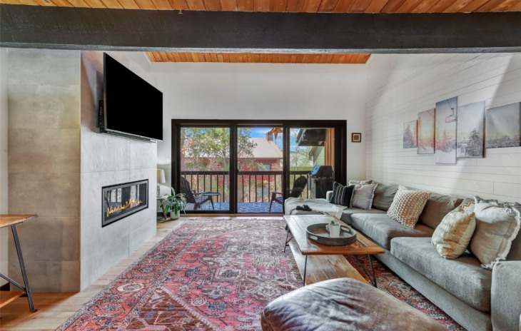 2661 Apres Ski Way Photo