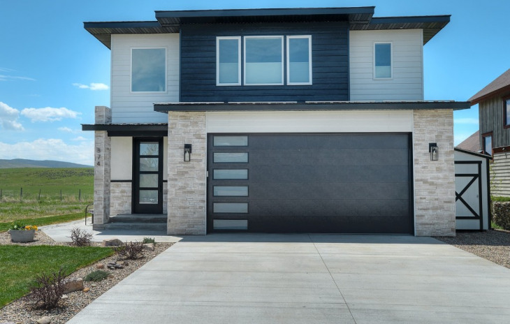 874 Dry Creek Road S Photo
