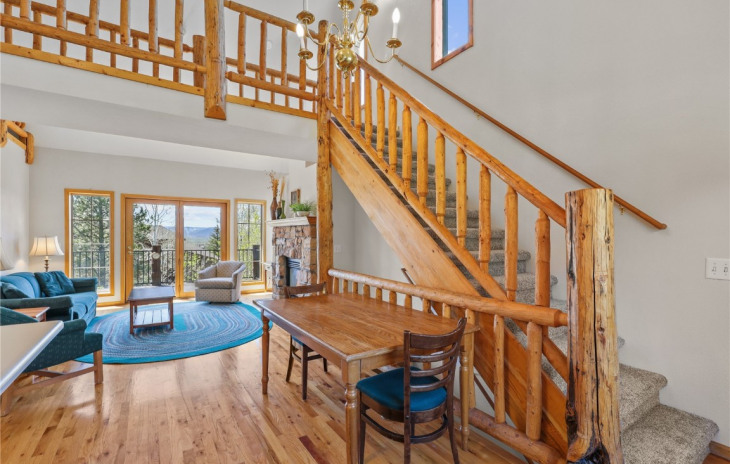 435 Storm Mountain Court Photo