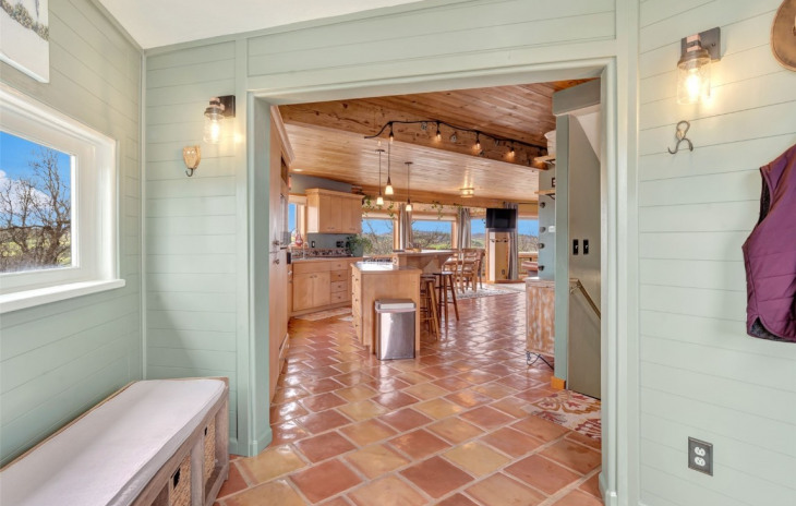 28540 S Beaver Ridge Road Photo