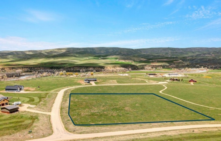 38750 Hidden Springs Drive Photo
