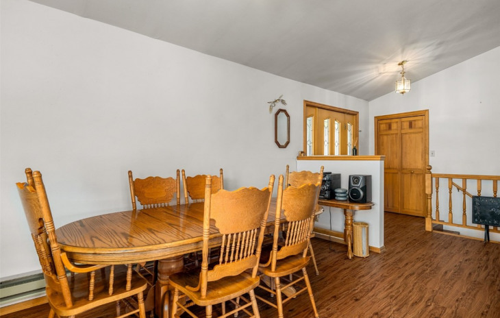 30250 Highway 131 Photo