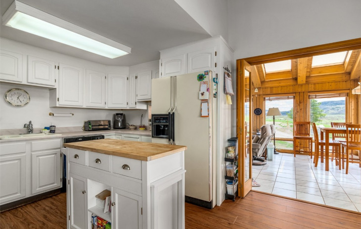 30250 Highway 131 Photo