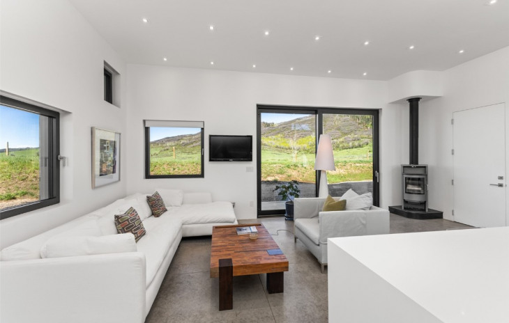 34290 Sundog Lane Photo