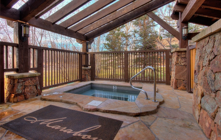 27150 Fire Song Road Photo