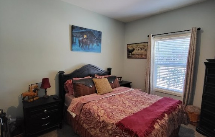 38790 Main Street Photo