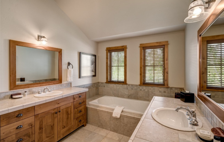 1301 Turning Leaf Court Photo