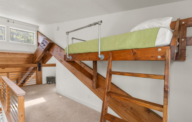 31585 Buckingham Lane Photo